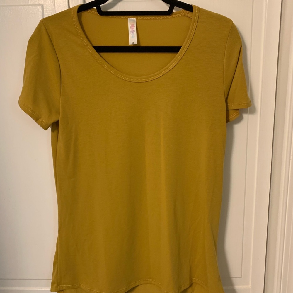 Mustard green Irma tee